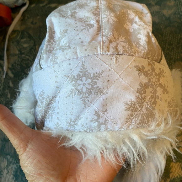 Unisex Choko Trapper Hat One Size White Grey Pink Snow Bunny Winter Snowboarding - Picture 3 of 13